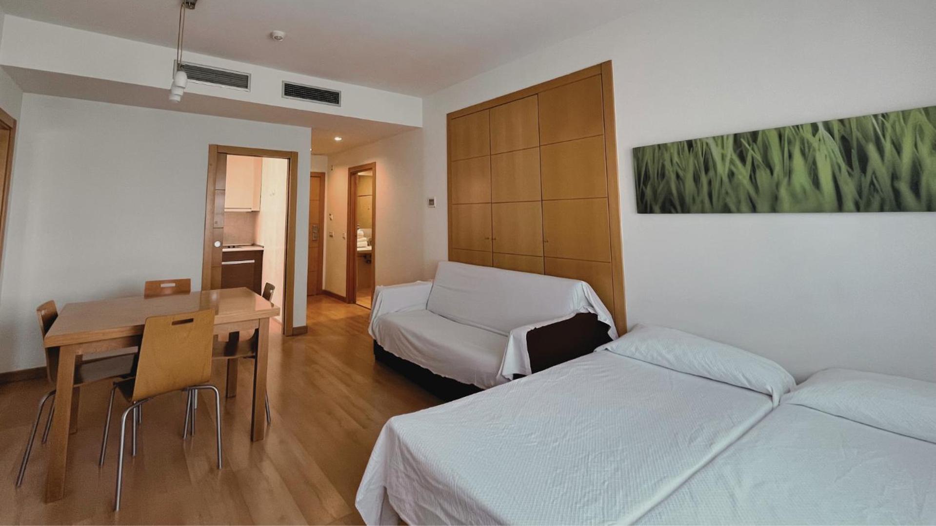 Hotel-Apartamentos Tartesos ลัสโรซัส เด มาดริด ภายนอก รูปภาพ
